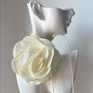Elegant Cream Satin Rose Choker Necklace